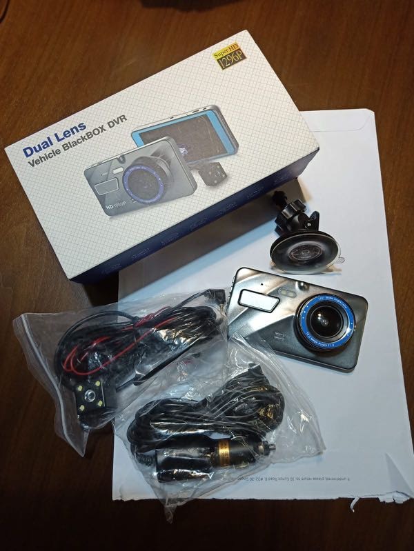 Dual lens blackbox dvr. Blackbox DVR Dual Lens a10. Blackbox DVR 1296p. Видеорегистратор Dual Lens vehicle Blackbox DVR. Dual Lens vehicle Blackbox DVR 1296p.